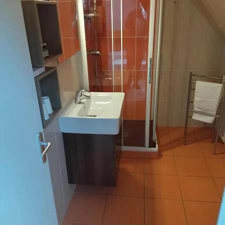 L'orangerie Otel *